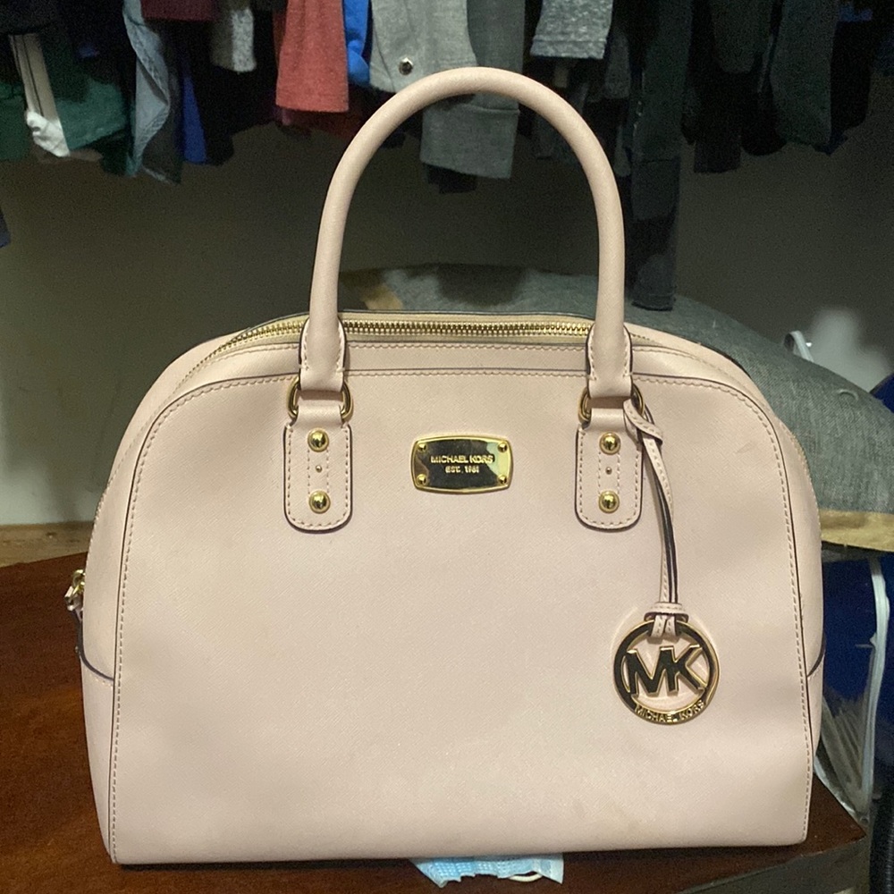 Michael Kors pink tote purse.